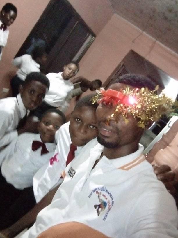 Party with students — Bekwai Donkorkrom